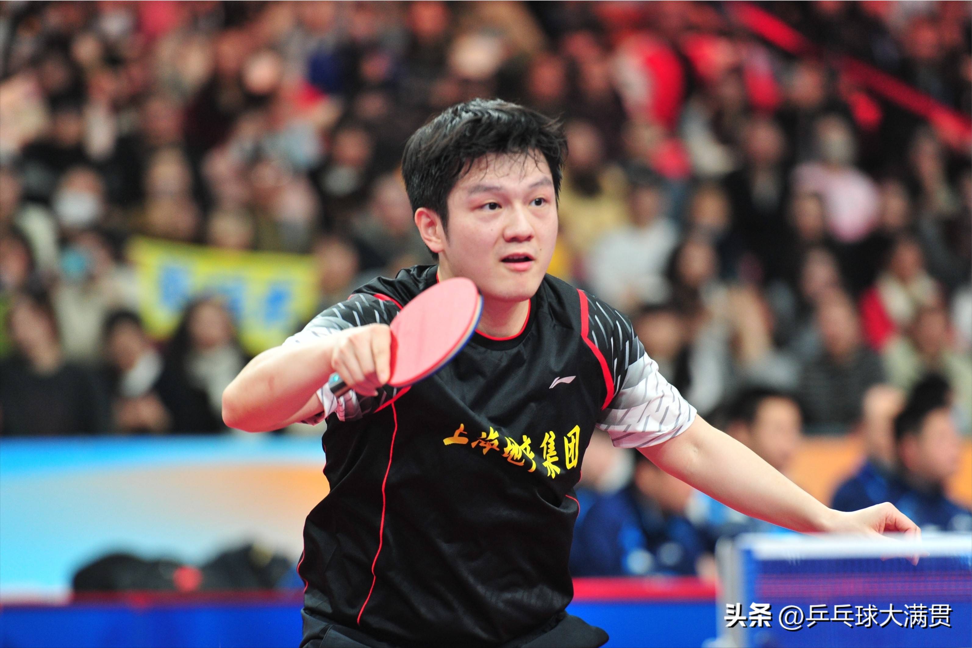 法国乒乓球队力克英国乒乓球队，樊振东关键制胜