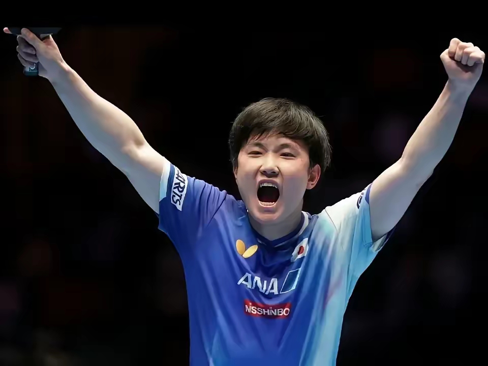 英国乒乓球队强势法国乒乓球队，张本智和惊艳世界