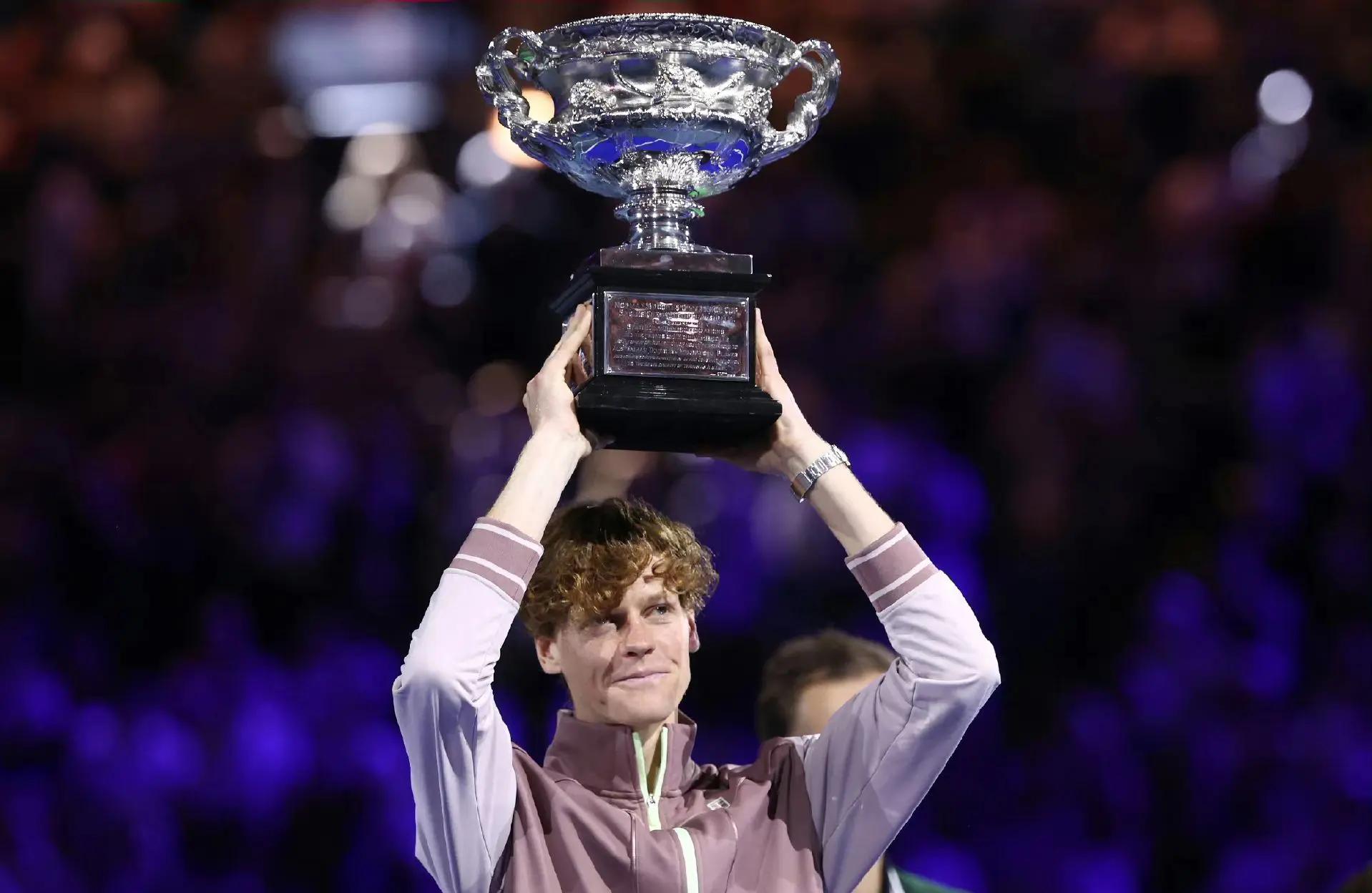 日本网球队逆转英国网球队，克耶高斯送出助攻