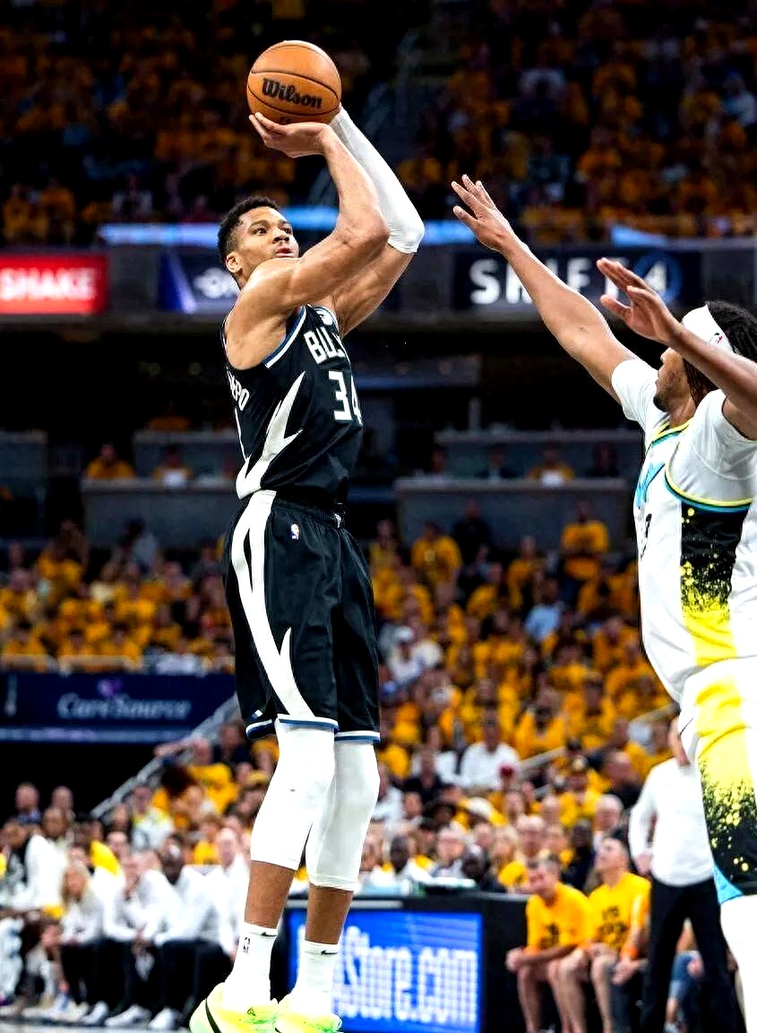 热火碾压掘金,字母哥三分雨点燃全场 热火碾压掘金,字母哥三分雨点燃全场