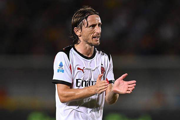 加拿大翻盘秘鲁，莫德里奇打破历史纪录