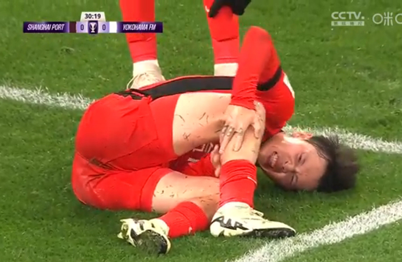 橄榄球明星选手受伤退赛，引发热议的简单介绍