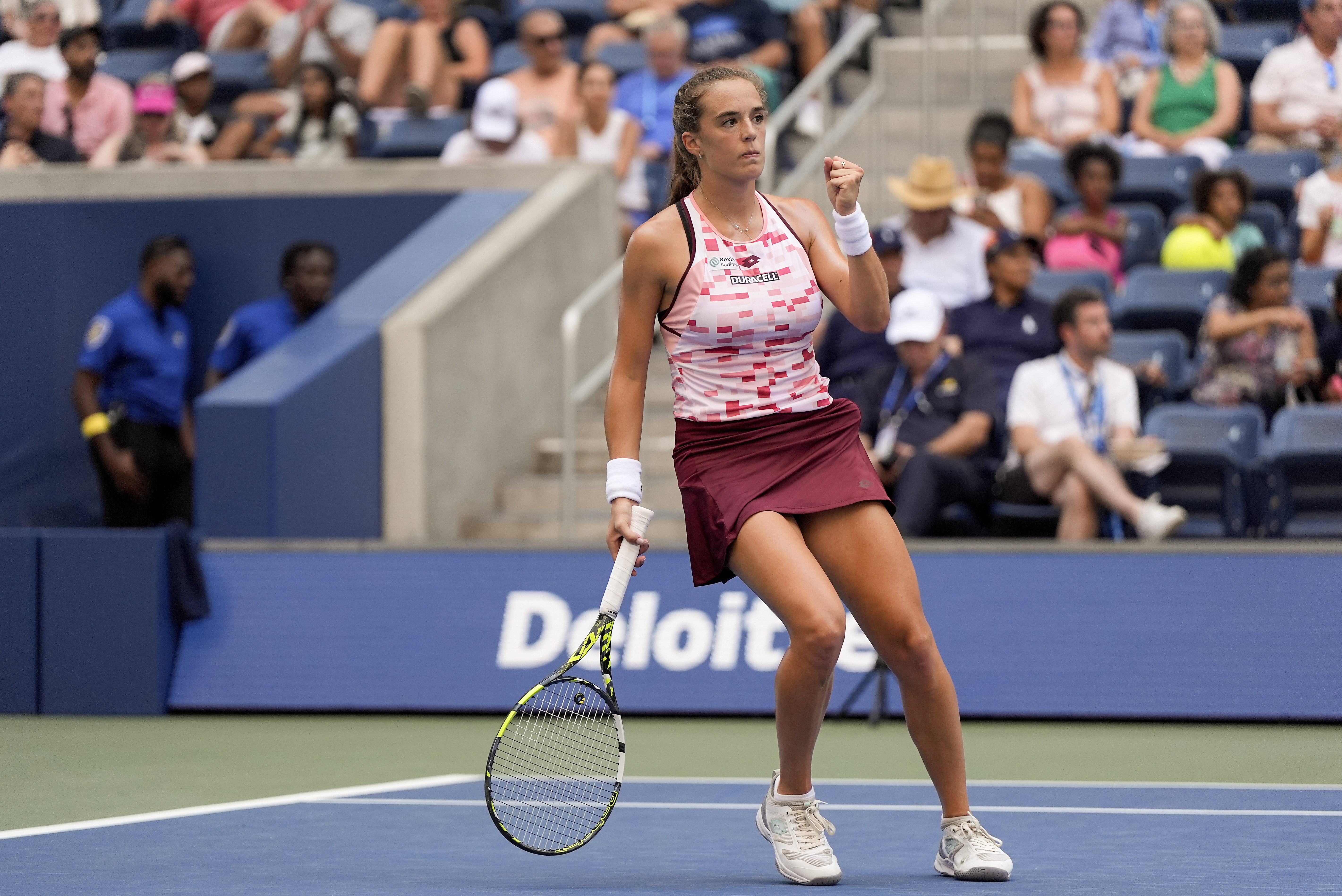 网球赛事精彩瞬间盘点,年度回顾震撼登场 网球赛事精彩瞬间盘点,年度回顾震撼登场