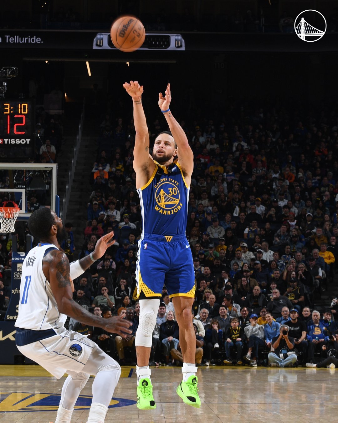 公牛轻取勇士，克莱带队取胜