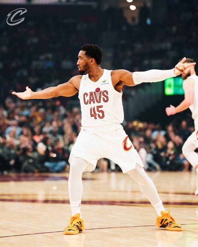 灰熊绝杀勇士，米切尔刷新纪录