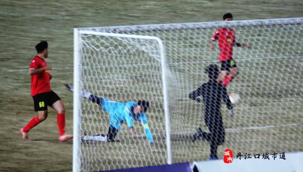 精彩足球盛宴焕发出魅力和活力的光芒