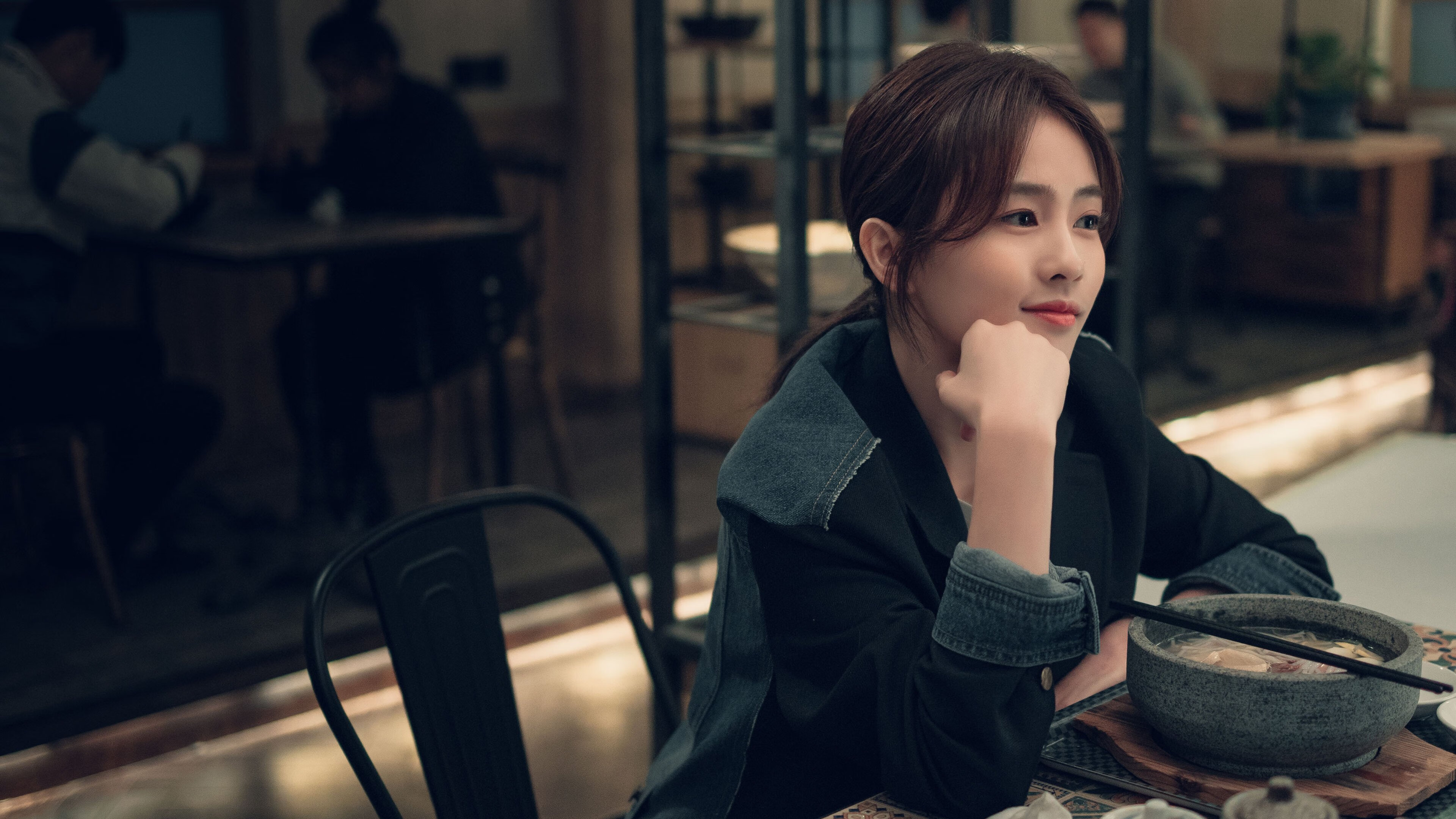 绿茵地缘政治,乌克兰节奏如何让萨内成为玻利维亚赛场的关键先生