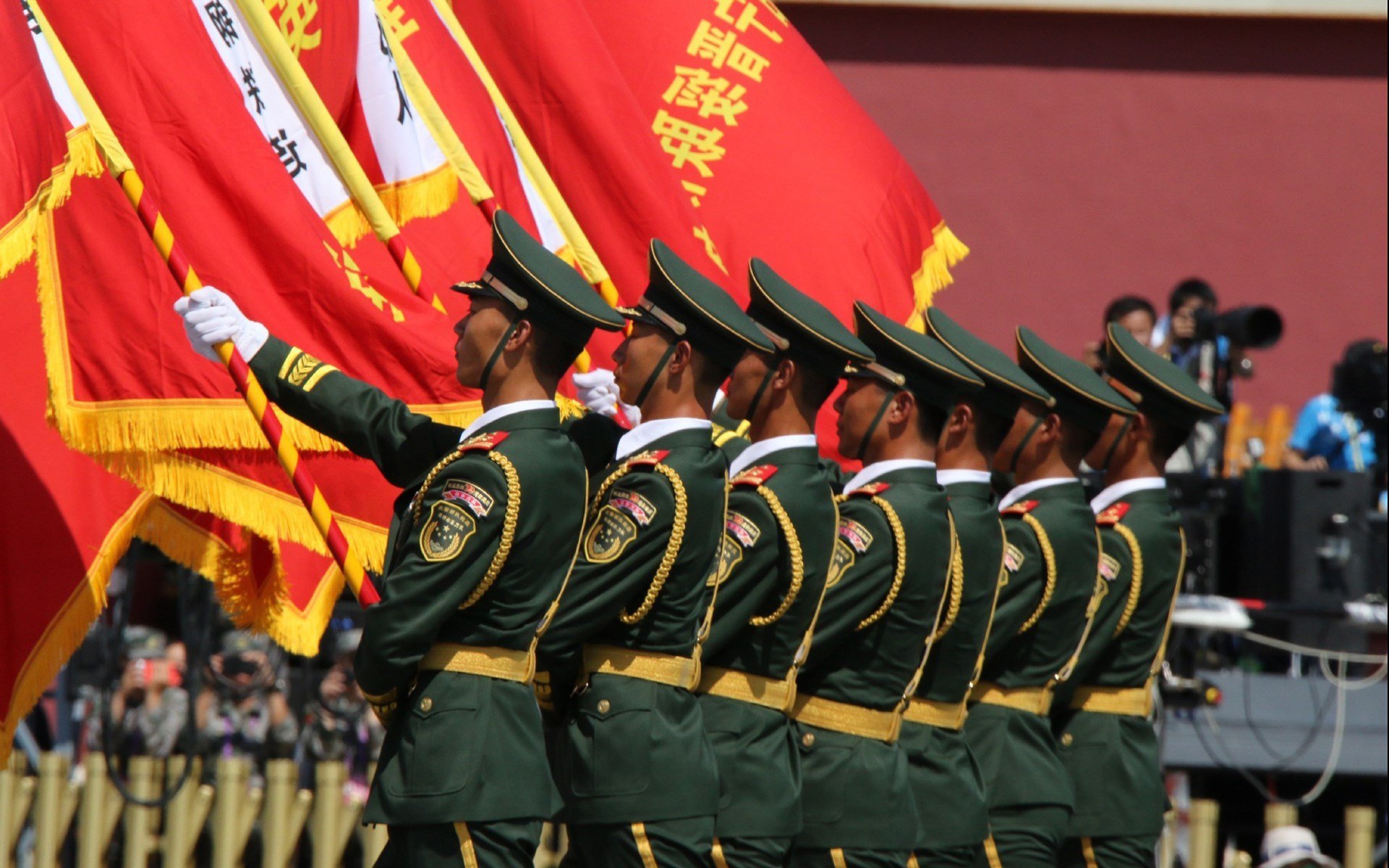 辽篮制造，尼克斯梦碎之夜，约基奇冠军表演的东方启示