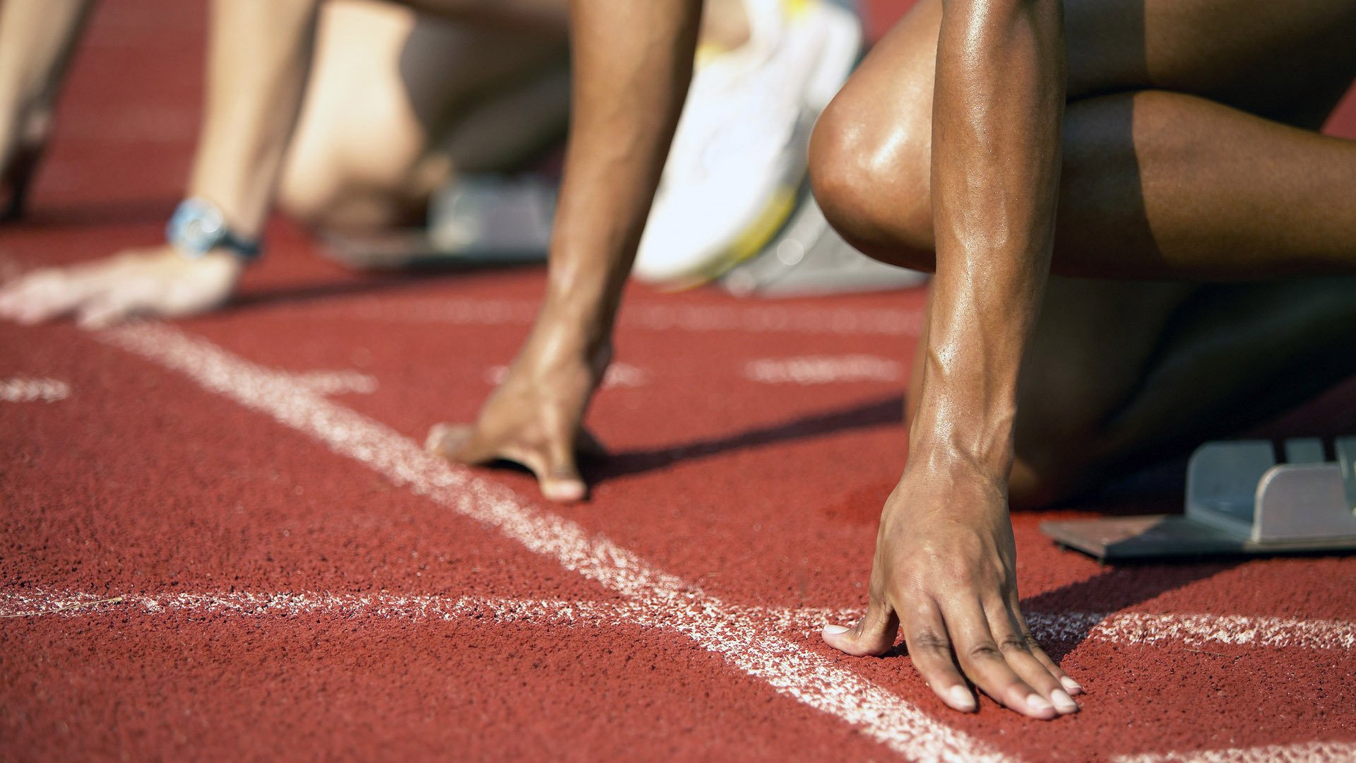 不列颠的双重颠覆，从苏格兰街头到英超绿茵，如何以智慧击倒巨兽