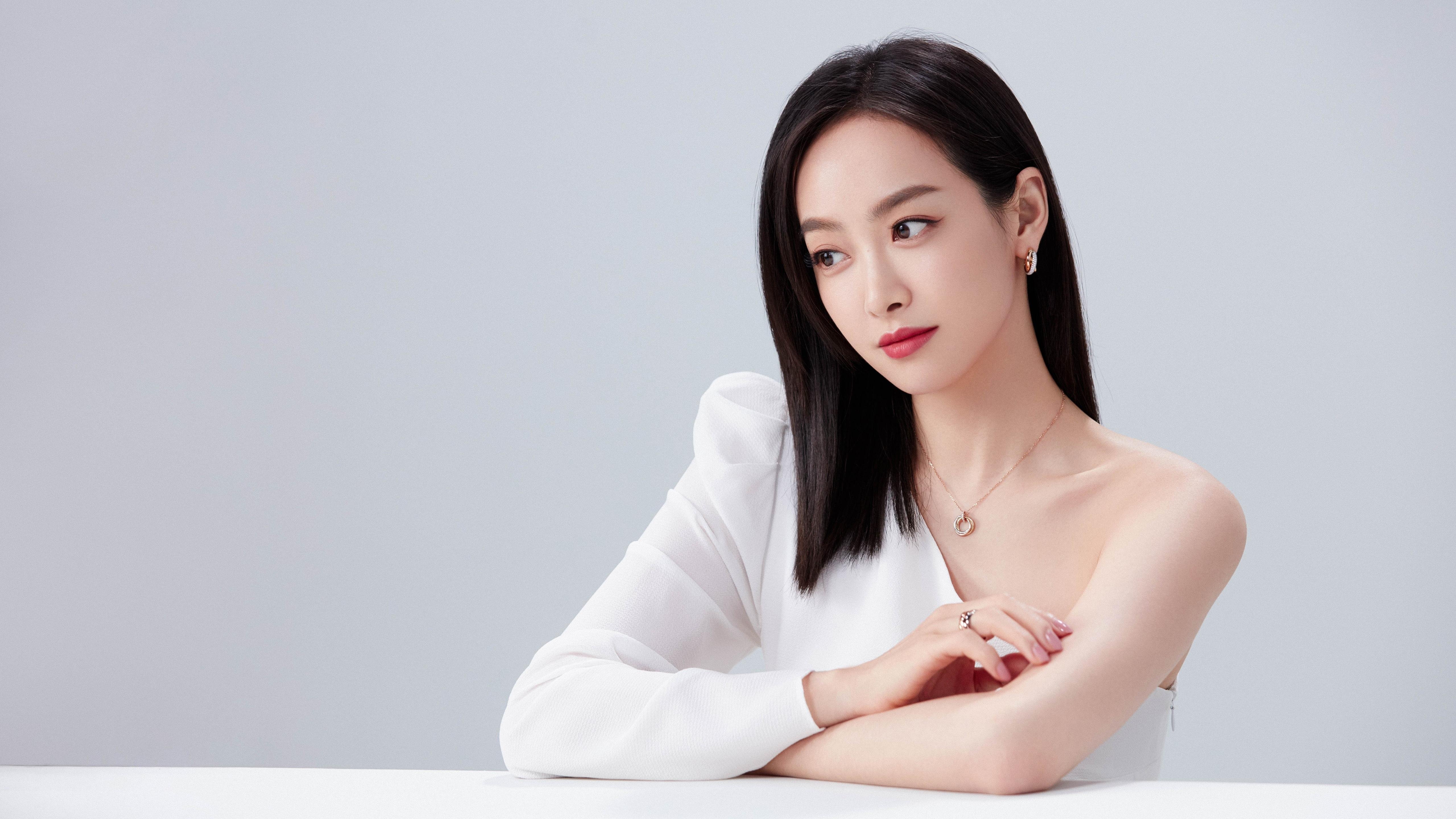 稳定如程序!拉文36分无视防守,湖人轻取北京展冠军底蕴