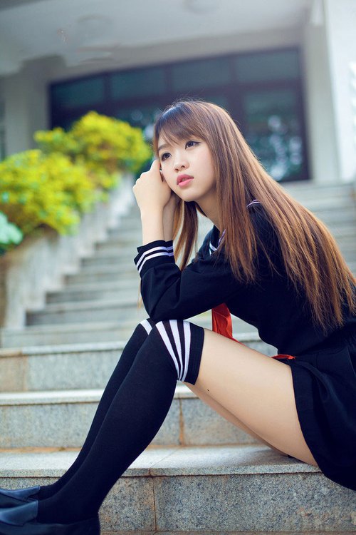 我为你构思了三个不同风格的标题，每个都指向唯一性，并围绕迪亚斯-攻防转换这一核心展开